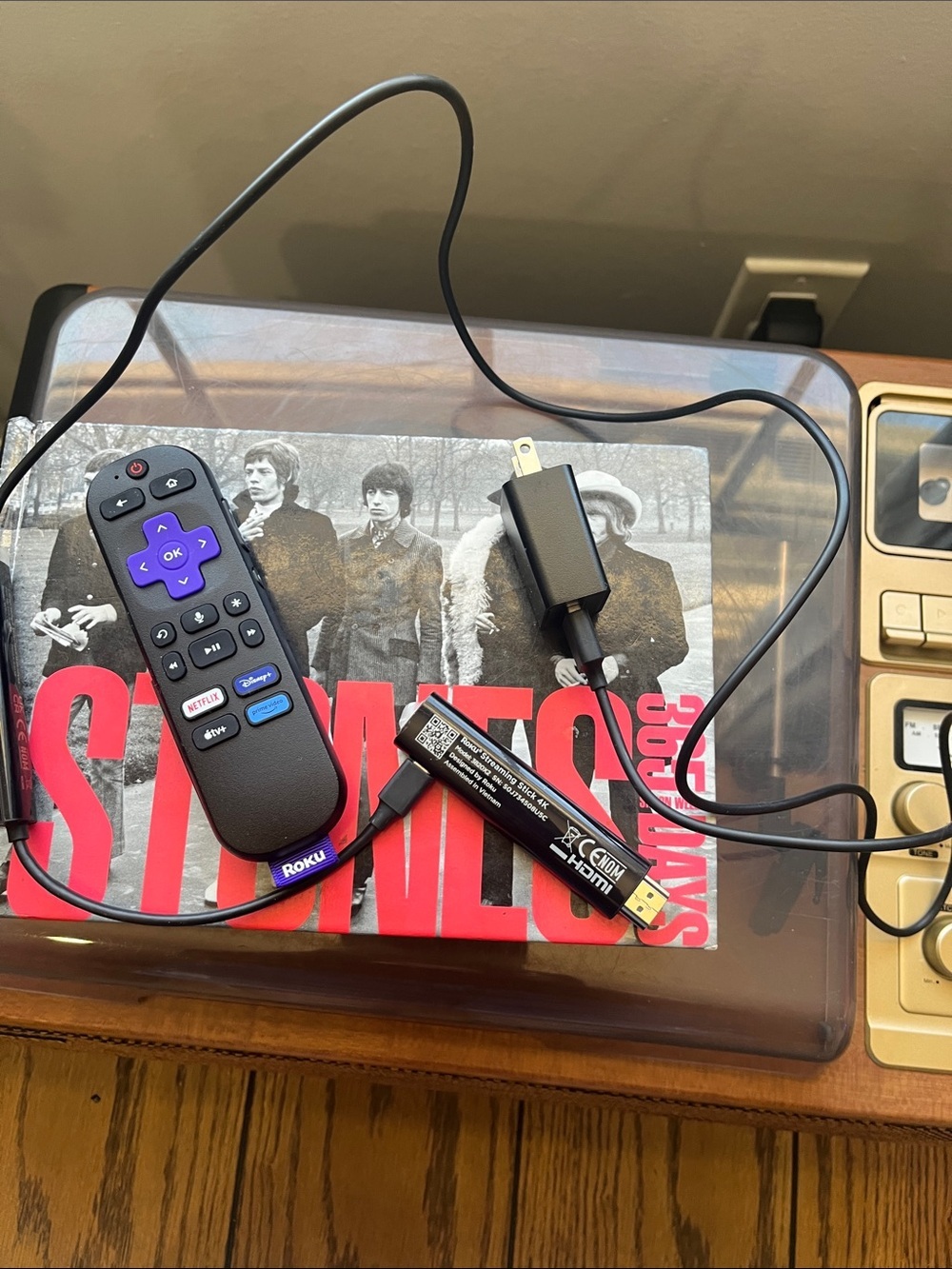 Roku Remote with HDMI Streaming Stick and Charger - Black